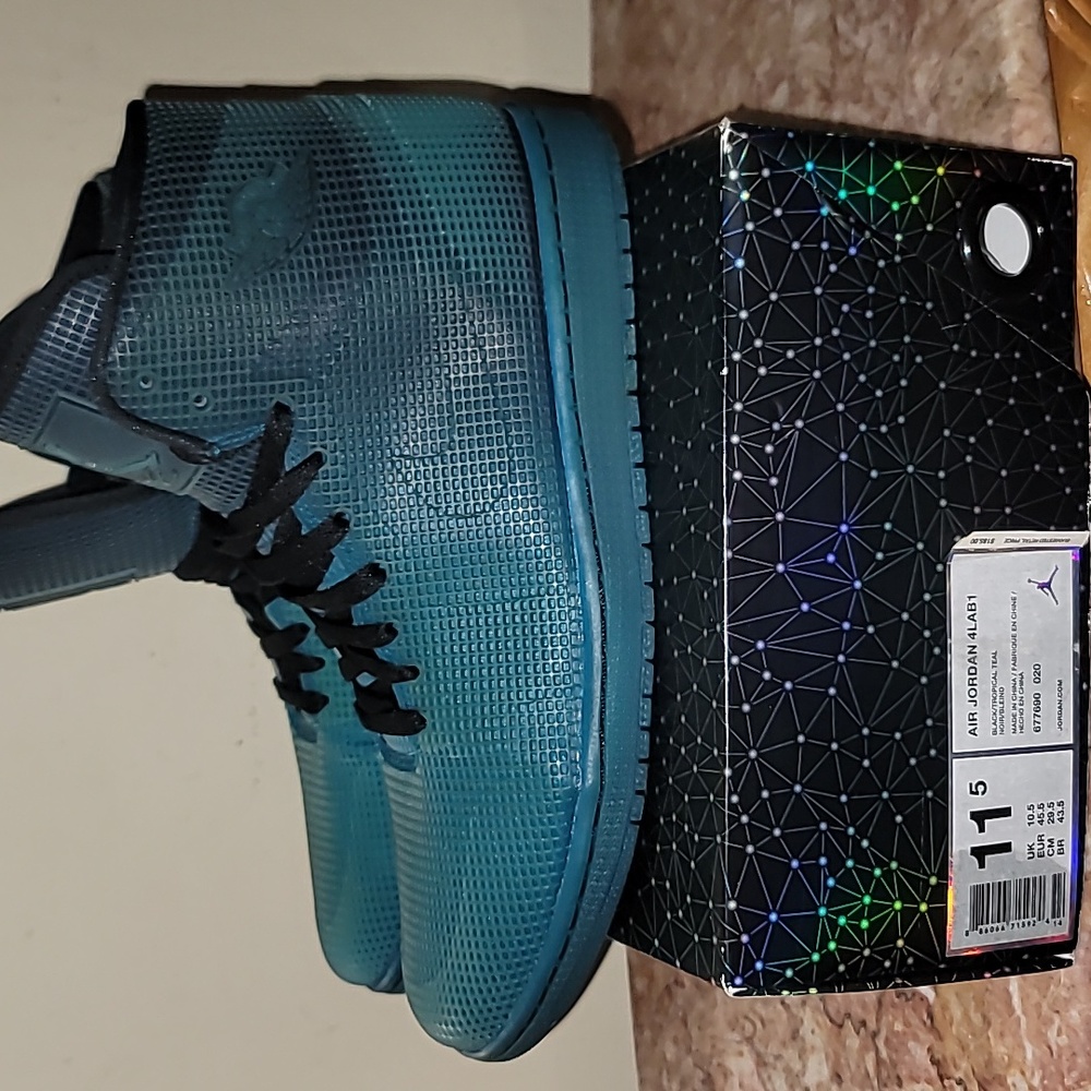Air Jordan 4Lab1